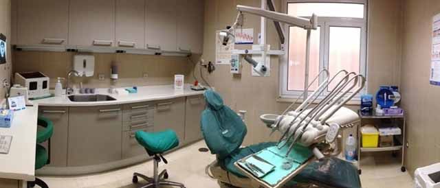 Clínica Dental Dr. Rafael Menéndez interior de clínica dental 
